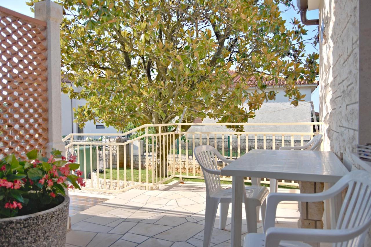 Apartments Vili Умаг Екстериор снимка