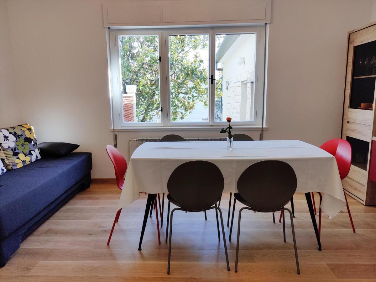 Apartments Vili Умаг Екстериор снимка
